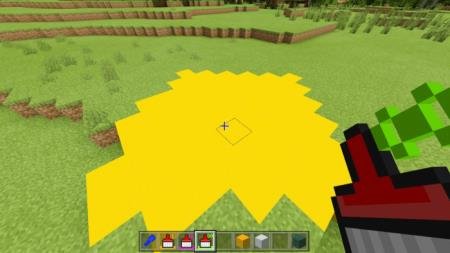 Игрок производит заливку местности в жёлтый цвет