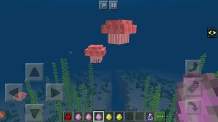 Розовые медузы под водой, который являются ядовитыми