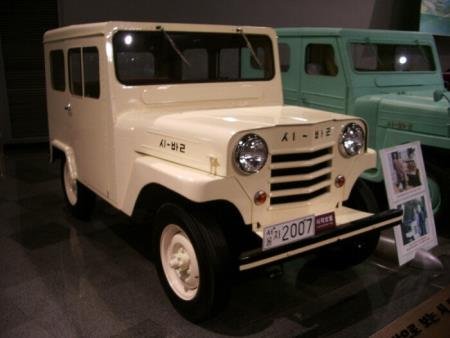 Реальное фото самого первого корейского автомобиля