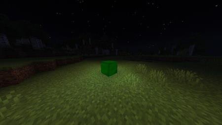 Блок урания с зелёным свечением