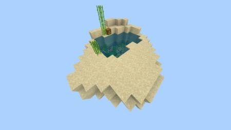 Пустынный остров с небольшим озером