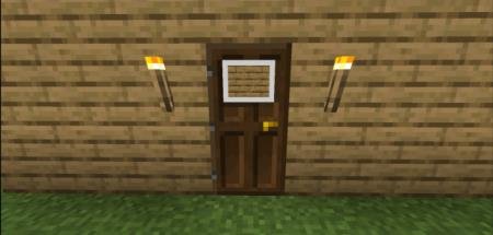 коричневая дверь
