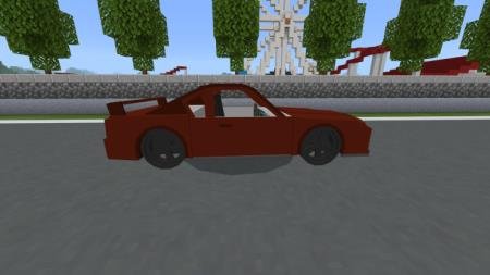 Вид сбоку на красный автомобиль Тойота Супра