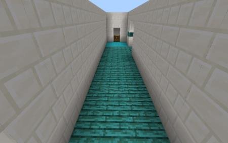 узкий зеленый коридор