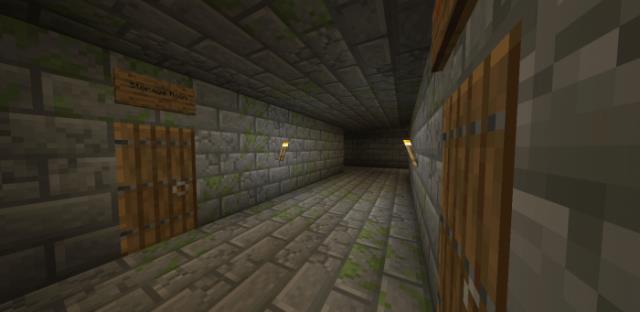 Темный каменный коридор