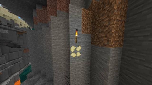 Desert Crystal Ore under the Torch