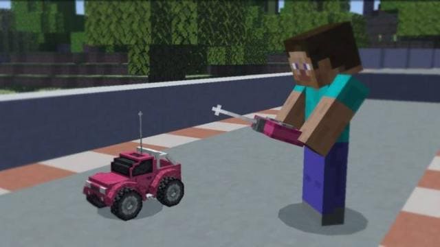 Игрок управляет машинкой