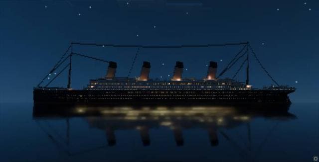 Титаник в море