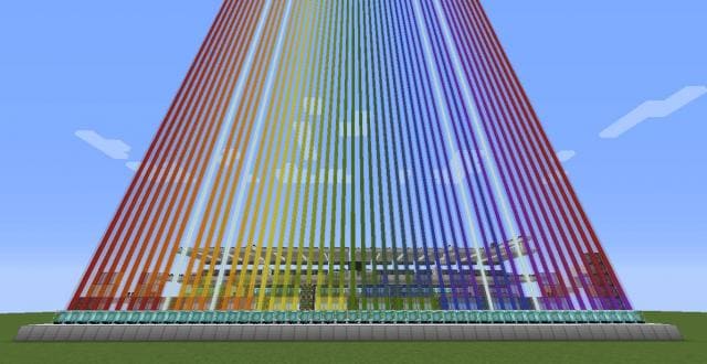 Как выглядит разноцветный маяк спереди