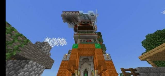 Огромная башня в деревне