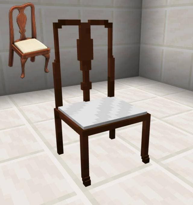 Старинный коричневый стул