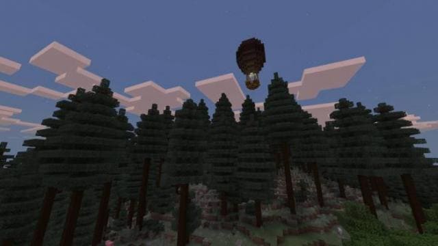 Летающий шар над лесом