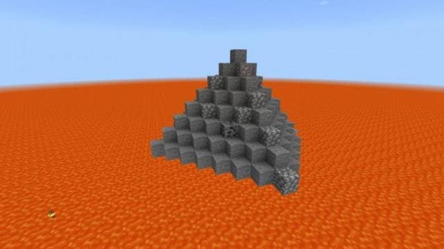 Пирамида в океане лавы