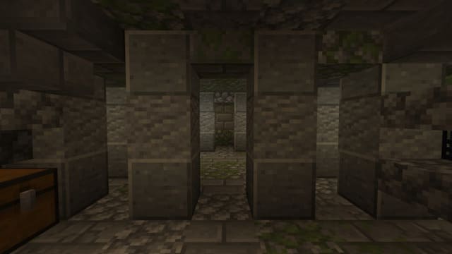 Каменные столбы в пещере