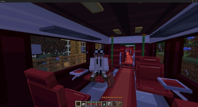 Игрок сидит внутри поезда
