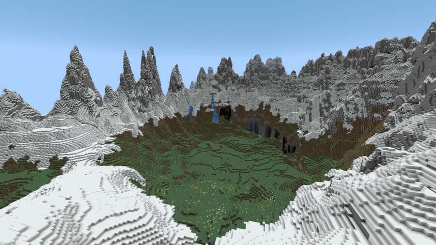 Вид на снежные горы сверху 3