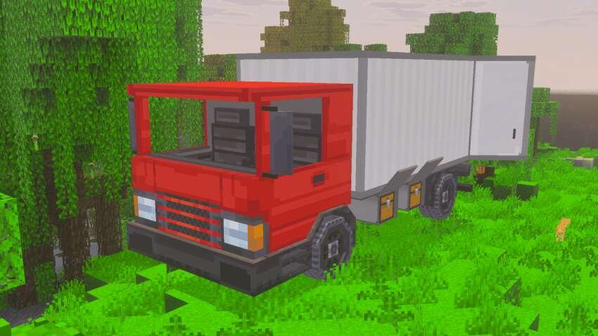 Красный грузовик