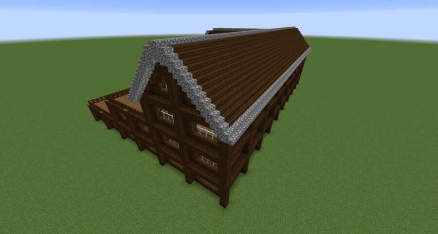 Четырехэтажный дом вид сзади