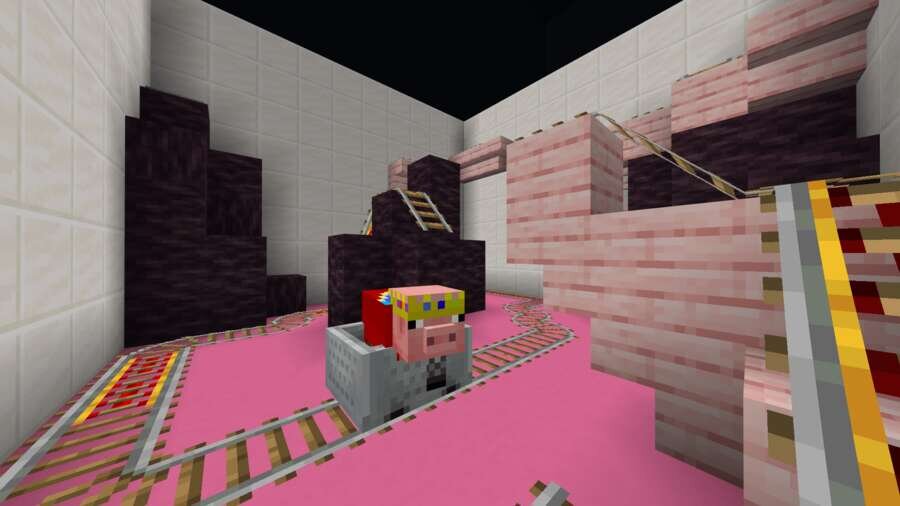 Свинка на Вагонетке