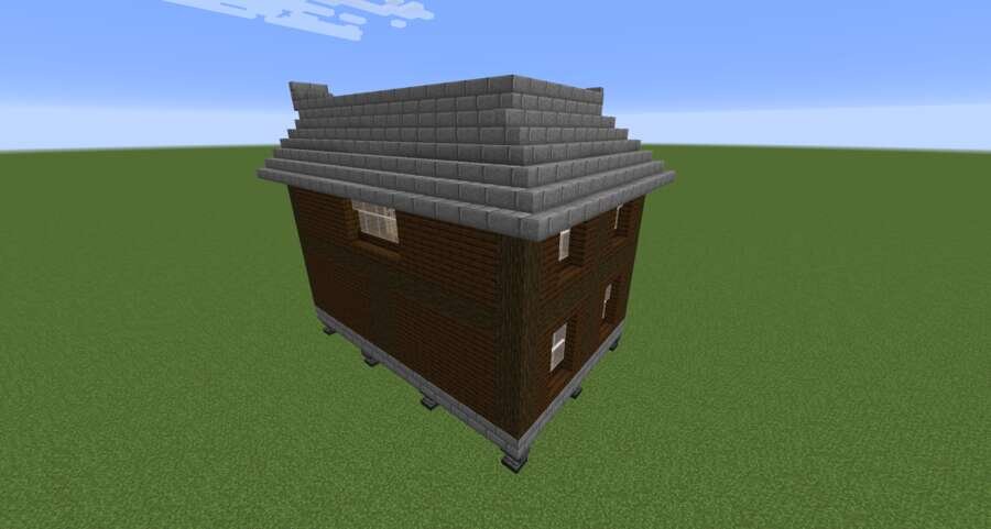 Деревянный дом вид сзади