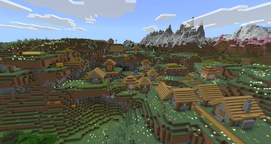 Деревушка на фоне огромных гор и биома сакуры
