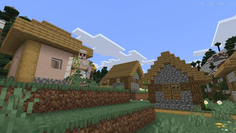 Небольшой домик на холме на фоне неба