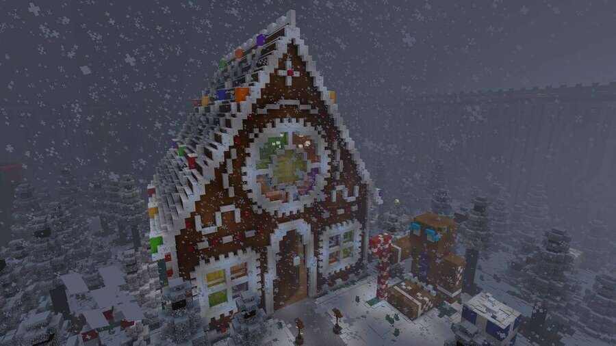 Красивый рождественский дом