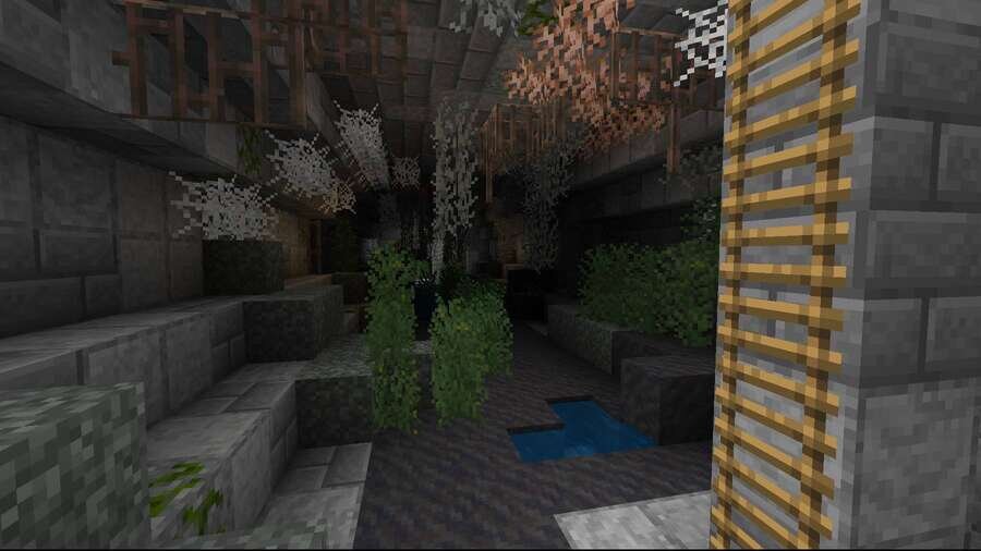 Лестница в пещере