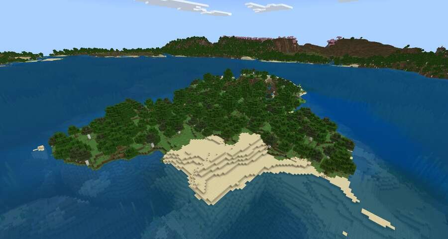 Остров с песчаным берегом на фоне моря