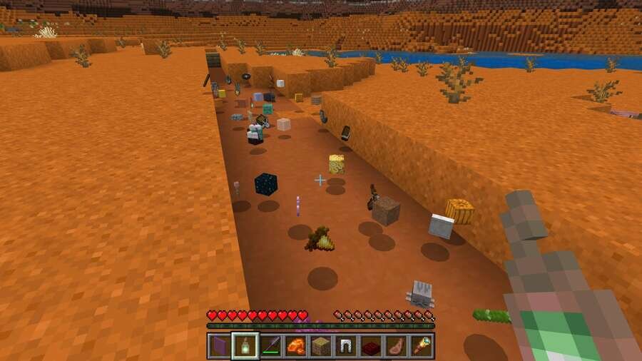 Случайный лут, разбросанный по земле