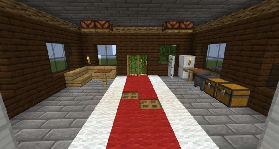 Цветной дом на дереве вид внутри