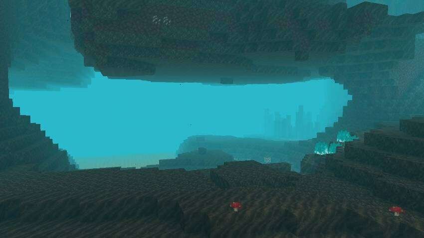 Голубой туман под водой